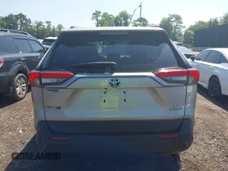 2019 Toyota RAV4 Hybrid LE with VIN 2T3MWRFVXKW031519, listed as a IAAI auction lot 42531170 with 68,160 mi miles and . Bid and sale history available at DreamBid. Image 16.