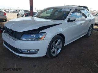 2015 Volkswagen Passat 1.8T S with VIN 1VWAT7A39FC109381, listed as a IAAI auction lot 41413429 with 132,150 mi miles. Bid and sale history available at carsss.com. Image 17.
