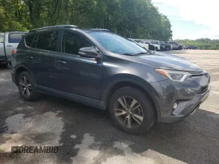 2018 Toyota RAV4 XLE with VIN JTMWFREV5JJ747297, listed as a Copart auction lot 56371505 with 215,598 mi miles and Clean Title. Bid and sale history available at DreamBid. Image 5.