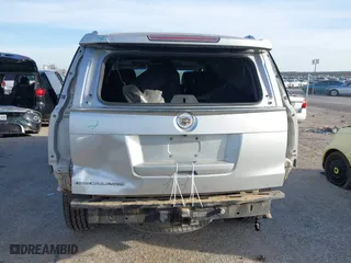 2015 Cadillac Escalade Luxury with VIN 1GYS4BKJ1FR300806, listed as a IAAI auction lot 41816789 with 131,457 mi miles. Bid and sale history available at carsss.com. Image 16.