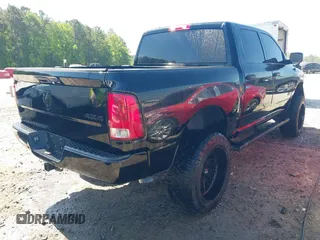 2019 Ram 1500 Tradesman z VIN 1C6RR7KG9KS709945, wystawiony jako IAAI lot #42134420 z przebiegiem 69 846 mil mil oraz . Historia ofert i sprzedaży dostępna na DreamBid. Obrazek 4.