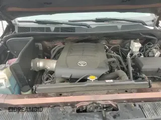 2017 Toyota Tundra Platinum с VIN 5TFAY5F10HX606671, выставлен на аукционе Copart как лот 58324935 с пробегом 137 112 миль миль и Списание • Salvage title. История ставок и продаж доступна на DreamBid. Изображение 16.