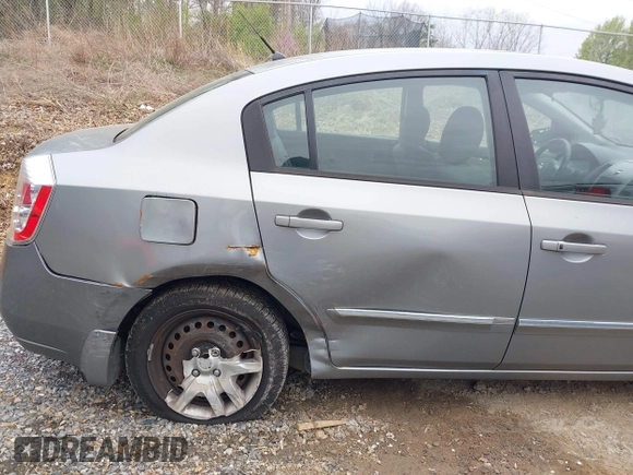 2010 Nissan Sentra SR with VIN 3N1AB6AP8AL712700, listed as a IAAI auction lot 41937239 with 209,455 mi miles and . Bid and sale history available at DreamBid. Image 12.