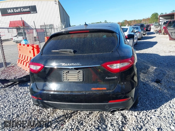 2017 Maserati Levante z VIN ZN661XUA1HX234457, wystawiony jako IAAI lot #41029384 z przebiegiem 132 624 mil mil oraz . Historia ofert i sprzedaży dostępna na DreamBid. Obrazek 17.