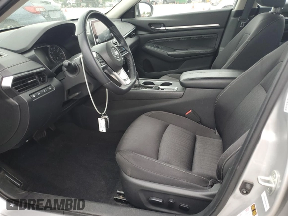 2019 Nissan Altima SV с VIN 1N4BL4DV5KC258941, выставлен на аукционе Copart как лот 54063895 с пробегом 47 716 миль миль и Списание • Salvage title. История ставок и продаж доступна на DreamBid. Изображение 7.
