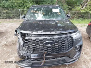 2025 Ford Explorer ST-Line with VIN 1FMUK8KH7SGB38511, listed as a IAAI auction lot 42846565 with 11,936 mi miles and . Bid and sale history available at DreamBid. Image 12.