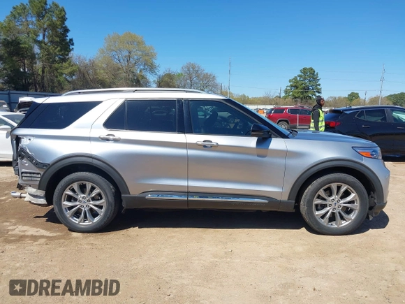 2021 Ford Explorer Limited with VIN 1FMSK8FHXMGA88644, listed as a IAAI auction lot 41833022 with 123,054 mi miles. Bid and sale history available at carsss.com. Image 14.