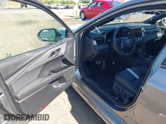 2025 Toyota Camry LE with VIN 4T1DAACK6SU557374, listed as a IAAI auction lot 42135249 with 516 mi miles and . Bid and sale history available at DreamBid. Image 5.