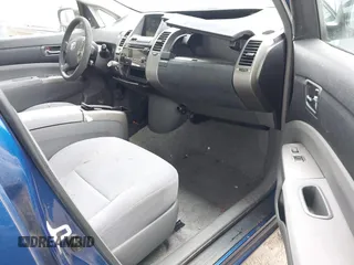 2009 Toyota Prius with VIN JTDKB20U797839844, listed as a IAAI auction lot 42117077 with 233,113 mi miles. Bid and sale history available at carsss.com. Image 5.