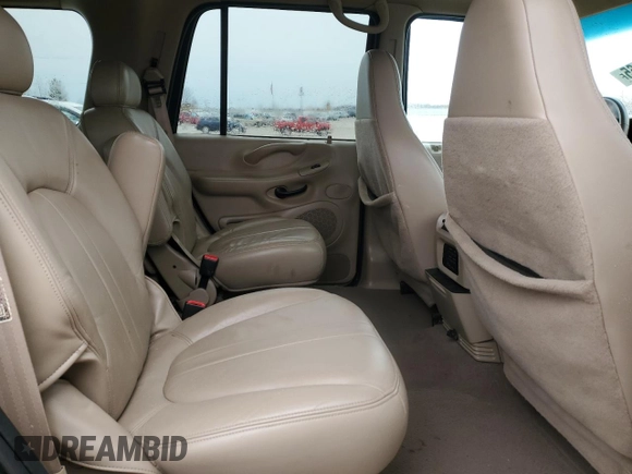 2000 Ford Expedition Eddie Bauer с VIN 1FMRU17L3YLA76951, выставлен на аукционе Copart как лот 51578665 с пробегом 158 987 миль миль и Чистый • Clean title. История ставок и продаж доступна на DreamBid. Изображение 11.