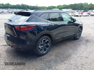 2020 Chevrolet Blazer RS with VIN 3GNKBERSXLS674794, listed as a IAAI auction lot 42390464 with 31,573 mi miles and . Bid and sale history available at DreamBid. Image 4.