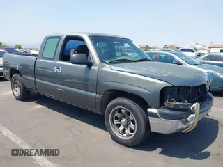 2001 GMC Sierra 1500 SLE z VIN 2GTEC19V111163876, wystawiony jako IAAI lot #42721504 z przebiegiem 249 696 mil mil oraz . Historia ofert i sprzedaży dostępna na DreamBid. Obrazek 1.