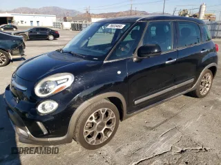 2014 FIAT 500L Trekking with VIN ZFBCFADH3EZ018810, listed as a Copart auction lot 78833464 with 103,258 mi miles and Clean Title. Bid and sale history available at carsss.com. Image 1.