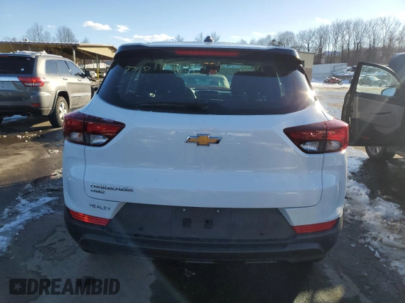 2022 Chevrolet TrailBlazer LS with VIN KL79MNSL3NB015438, listed as a Copart auction lot 44710355 with 38,187 mi miles and Salvage Title. Bid and sale history available at carsss.com. Image 6.