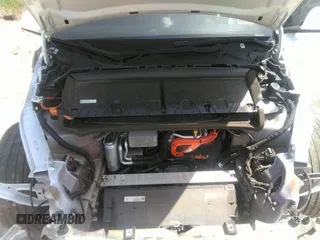 2022 Tesla Model Y Long Range z VIN 7SAYGDEE3NF385933, wystawiony jako IAAI lot #42059675 z przebiegiem 88 488 mil mil oraz . Historia ofert i sprzedaży dostępna na DreamBid. Obrazek 10.