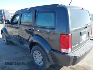 2011 Dodge Nitro SE z VIN 1D4PT2GK7BW520224, wystawiony jako IAAI lot #41781346 z przebiegiem 152 140 mil mil oraz . Historia ofert i sprzedaży dostępna na DreamBid. Obrazek 3.