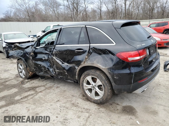 2017 Mercedes-Benz GLC with VIN WDC0G4KB1HV007677, listed as a Copart auction lot 39696093 with 107,848 mi miles. Bid and sale history available at carsss.com. Image 2.