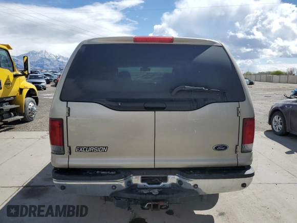 2005 Ford Excursion Limited с VIN 1FMNU43S05ED48269, выставлен на аукционе Copart как лот 50412835 с пробегом 200 920 миль миль и Чистый • Clean title. История ставок и продаж доступна на DreamBid. Изображение 6.