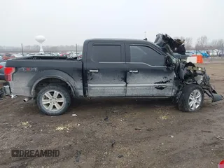 2018 Ford F-150 XL z VIN 1FTEW1EG3JFA69988, wystawiony jako IAAI lot #41429502 z przebiegiem Nie podano mil oraz . Historia ofert i sprzedaży dostępna na DreamBid. Obrazek 14.
