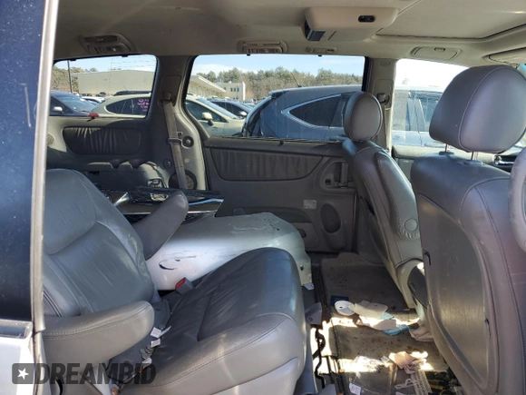 2006 Toyota Sienna XLE with VIN 5TDBA22C86S069355, listed as a Copart auction lot 45838625 with 195,710 mi miles and Non Repairable. Bid and sale history available at carsss.com. Image 11.