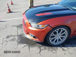 2015 Ford Mustang GT z VIN 1FA6P8CF3F5314764, wystawiony jako IAAI lot #42162531 z przebiegiem 73 080 mil mil oraz . Historia ofert i sprzedaży dostępna na DreamBid. Obrazek 18.