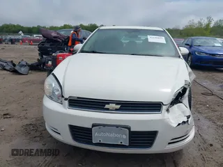 2009 Chevrolet Impala LT with VIN 2G1WT57K091158967, listed as a IAAI auction lot 42188822 with 117,827 mi miles and . Bid and sale history available at DreamBid. Image 12.