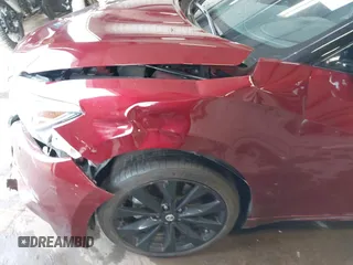 2017 Nissan Maxima SV z VIN 1N4AA6AP9HC416595, wystawiony jako IAAI lot #42385192 z przebiegiem 73 135 mil mil oraz . Historia ofert i sprzedaży dostępna na DreamBid. Obrazek 18.
