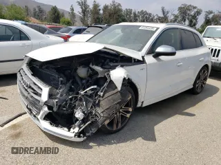 2018 Audi SQ5 Prestige with VIN WA1C4AFY8J2022901, listed as a Copart auction lot 61264435 with 58,155 mi miles and Salvage title. Bid and sale history available at DreamBid. Image 1.