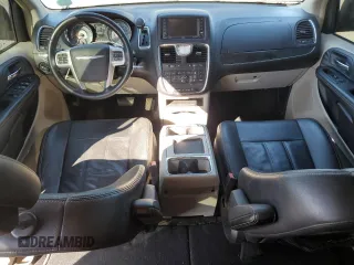 2014 Chrysler Town & Country Touring with VIN 2C4RC1BG5ER208161, listed as a Copart auction lot 43680645 with 160,926 mi miles and Salvage Title. Bid and sale history available at carsss.com. Image 8.