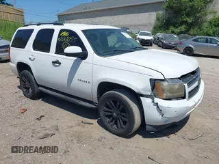 2008 Chevrolet Tahoe LTZ with VIN 1GNFK13088R224802, listed as a IAAI auction lot 42582055 with 299,194 mi miles and . Bid and sale history available at DreamBid. Image 1.