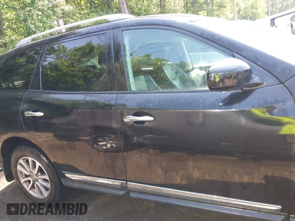 2015 Nissan Pathfinder Platinum z VIN 5N1AR2MM7FC707876, wystawiony jako IAAI lot #42255193 z przebiegiem 144 051 mil mil oraz . Historia ofert i sprzedaży dostępna na DreamBid. Obrazek 14.
