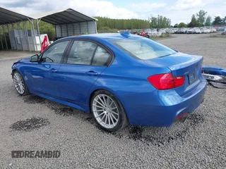 2013 BMW 3 Series 335i xDrive с VIN WBA3B9C58DF587907, выставлен на аукционе IAAI как лот 42047184 с пробегом 114 690 миль миль и . История ставок и продаж доступна на DreamBid. Изображение 3.