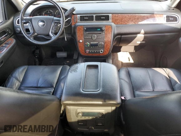2007 Chevrolet Avalanche 1LT z VIN 3GNEC120X7G172663, wystawiony jako Copart lot #43789905 z przebiegiem 147 024 mil mil oraz Szkoda całkowita • Salvage title. Historia ofert i sprzedaży dostępna na DreamBid. Obrazek 8.