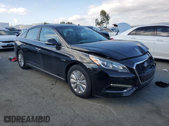 2017 Hyundai Sonata Hybrid SE with VIN KMHE24L10HA047610, listed as a Copart auction lot 43285595 with 143,787 mi miles and Salvage Title. Bid and sale history available at carsss.com. Image 4.
