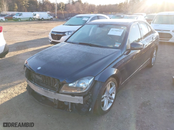 2013 Mercedes-Benz C-Class C 300 Sport with VIN WDDGF8AB4DA803007, listed as a IAAI auction lot 41750945 with 161,677 mi miles. Bid and sale history available at carsss.com. Image 18.