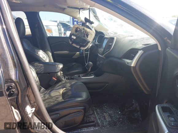 2018 Jeep Cherokee Latitude Plus z VIN 1C4PJLLB4JD537989, wystawiony jako IAAI lot #42066261 z przebiegiem 102 038 mil mil oraz . Historia ofert i sprzedaży dostępna na DreamBid. Obrazek 5.