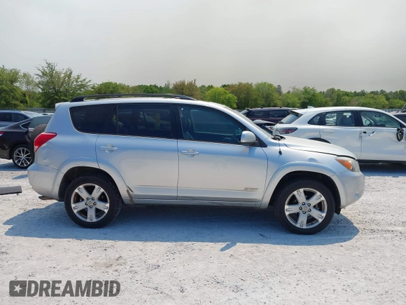 2008 Toyota RAV4 Sport with VIN JTMZD32V886075558, listed as a IAAI auction lot 41999352 with 217,271 mi miles and . Bid and sale history available at DreamBid. Image 13.
