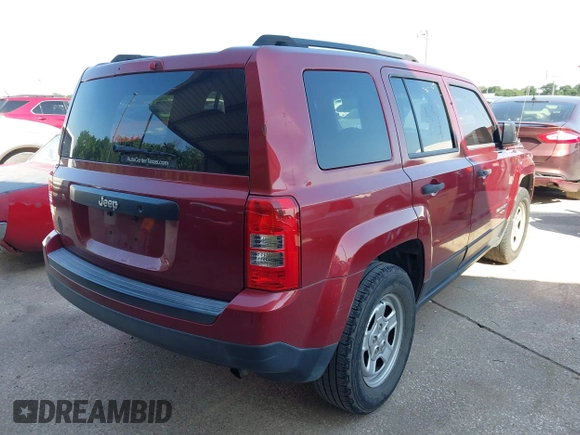 2014 Jeep Patriot Altitude z VIN 1C4NJPBA1ED550051, wystawiony jako IAAI lot #42384798 z przebiegiem 126 751 mil mil oraz . Historia ofert i sprzedaży dostępna na DreamBid. Obrazek 4.