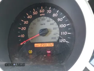 2007 Toyota Tacoma with VIN 5TENX22N77Z466346, listed as a IAAI auction lot 41450614 with 239,792 mi miles. Bid and sale history available at carsss.com. Image 7.