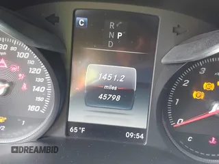 2019 Mercedes-Benz GLC 300 с VIN WDC0G4KB8KV193158, выставлен на аукционе IAAI как лот 42467565 с пробегом 45 798 миль миль и . История ставок и продаж доступна на DreamBid. Изображение 7.