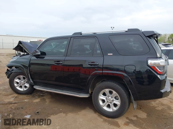 2019 Toyota 4Runner SR5 with VIN JTEBU5JR2K5692979, listed as a IAAI auction lot 42013798 with 219,437 mi miles and . Bid and sale history available at DreamBid. Image 14.