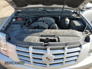 2012 Cadillac Escalade z VIN 1GYS4GEF8CR189283, wystawiony jako Copart lot #66430754 z przebiegiem 219 132 mil mil oraz Czysty tytuł • Clean title. Historia ofert i sprzedaży dostępna na DreamBid. Obrazek 12.