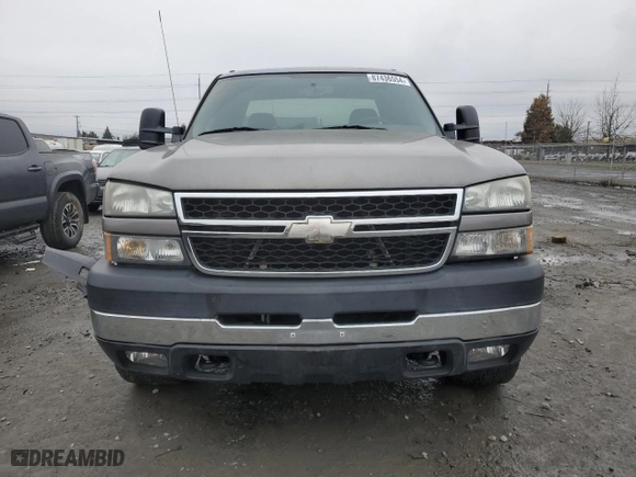 2007 Chevrolet Silverado 2500HD Classic LT3 with VIN 1GCHK29D57E168115, listed as a Copart auction lot 87436554 with 99,722 mi miles and Salvage Title. Bid and sale history available at carsss.com. Image 5.