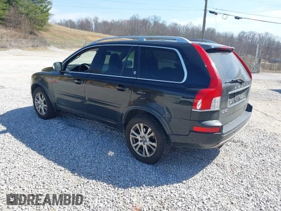 2013 Volvo XC90 Premier Plus z VIN YV4952CZ3D1658584, wystawiony jako IAAI lot #41778313 z przebiegiem 157 597 mil mil oraz . Historia ofert i sprzedaży dostępna na DreamBid. Obrazek 3.