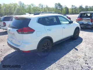 2017 Nissan Rogue SL with VIN 5N1AT2MT9HC830185, listed as a IAAI auction lot 41987589 with 65,675 mi miles. Bid and sale history available at carsss.com. Image 4.