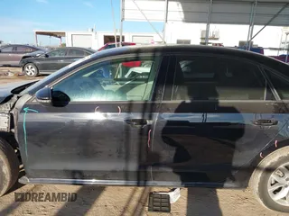 2018 Volkswagen Passat 2.0T S with VIN 1VWAA7A3XJC024371, listed as a IAAI auction lot 41399898 with 78,204 mi miles. Bid and sale history available at carsss.com. Image 14.
