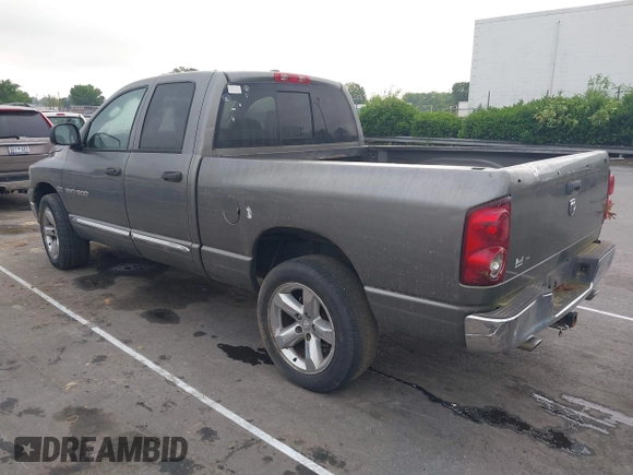 2007 Dodge Ram 1500 SLT with VIN 1D7HA18277S222583, listed as a IAAI auction lot 42092034 with 329,230 mi miles. Bid and sale history available at carsss.com. Image 3.