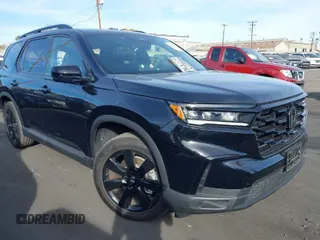 2025 Honda Pilot Black Edition with VIN 5FNYG1H99SB017956, listed as a IAAI auction lot 41401879 with 5,385 mi miles. Bid and sale history available at carsss.com. Image 1.