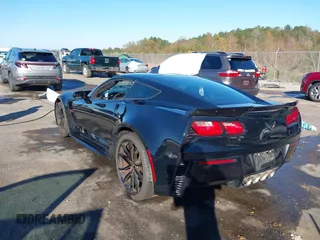 2019 Chevrolet Corvette Grand Sport 1LT z VIN 1G1YV2D70K5105479, wystawiony jako IAAI lot #40877585 z przebiegiem 57 936 mil mil oraz . Historia ofert i sprzedaży dostępna na DreamBid. Obrazek 3.