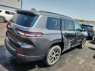 2024 Jeep Grand Cherokee Limited with VIN 1C4RJKBG1R8603337, listed as a Copart auction lot 64798465 with 19,212 mi miles and Clean title. Bid and sale history available at DreamBid. Image 3.